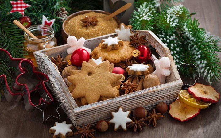 Как накрыть стол на Новый 2019 год