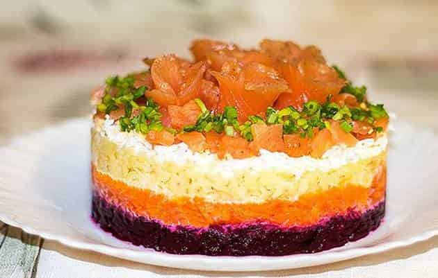 Новогодний стол 2019: вкусное меню, что приготовить, рецепты салатов, сколько будет стоить