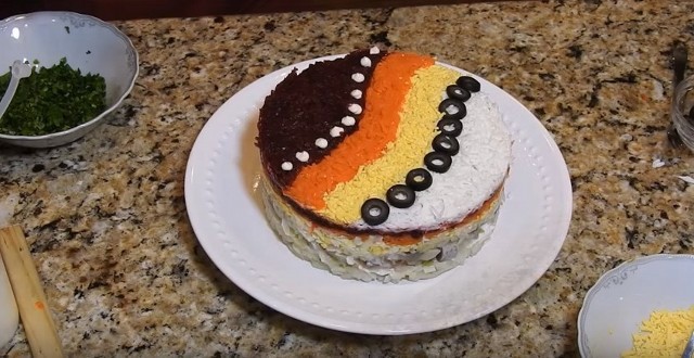 Классический рецепт: Селедка под шубой 2018 пошагово, фото и видео, новогодние салаты 2019