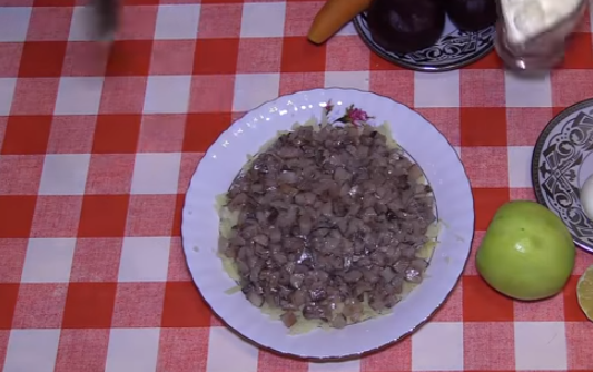 Классический рецепт: Селедка под шубой 2018 пошагово, фото и видео, новогодние салаты 2019