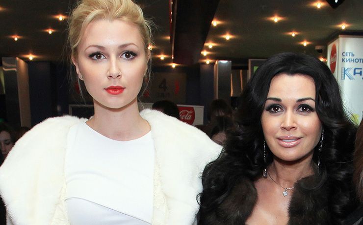 Рак победил: врачи прекратили лечение Анастасии Заворотнюк