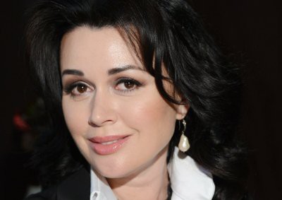 Анастасию Заворотнюк обещают показать на ток-шоу за 200 миллионов