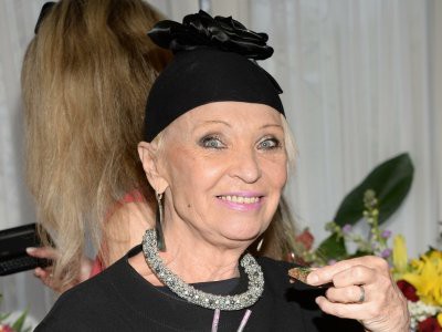79-летняя Светлана Светличная рассказала, почему сейчас не носит мини-юбки 79-летняя Светлана Светличная рассказала, почему сейчас не носит мини-юбки
