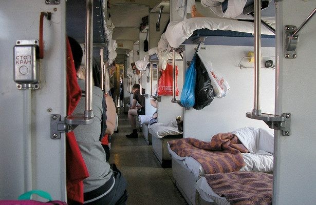 Плацкартные вагоны полностью исчезнут из поездов России
