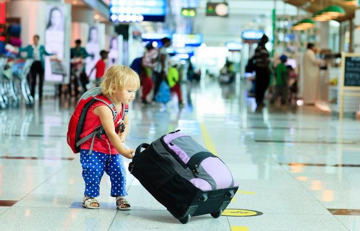 Пассажира в 2019 году могут не пустить в самолет из-за запрещенных предметов в багаже