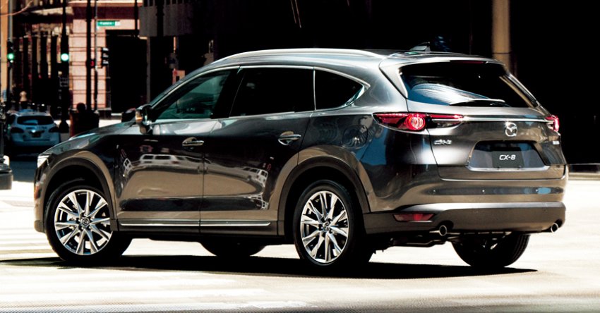Mazda обновляет кроссоверы СХ-8: главные нововведения и улучшенное оснащение