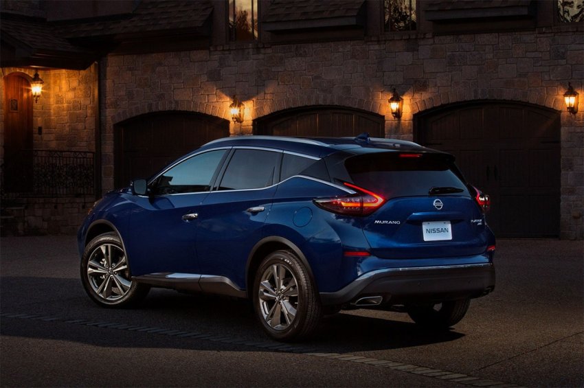 Nissan Murano 2020 года после рестайлинга появился в России