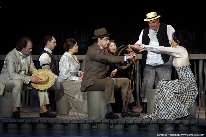 Программа празднования 4 ноября 2019 в Москве начнется с выставки и закончится различными мастер-классами и выступлениями