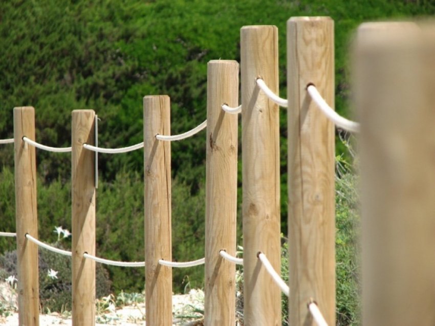 Загадка допотопных отверстий в каменных глыбах