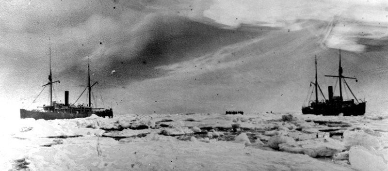 Первое сквозное путешествие ледоколов из Владивостока в Архангельск