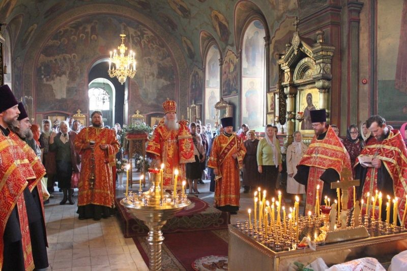 Что важно сделать в последнюю Дмитриевскую родительскую субботу 2 ноября 2019 года