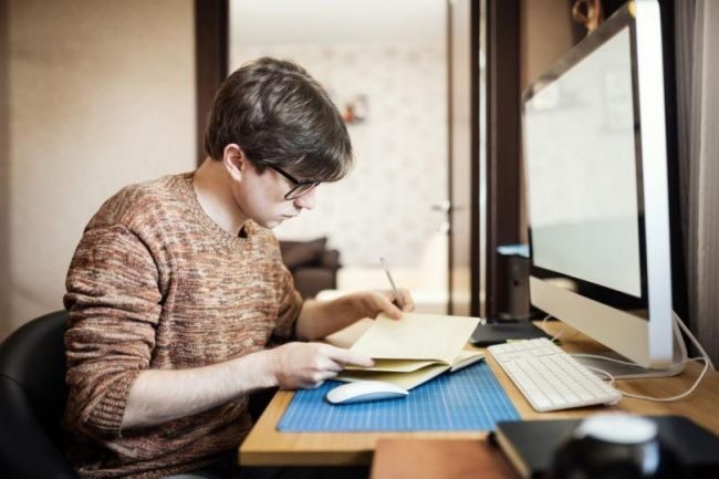 Налог для самозанятых лиц будет расширен в 2020 году на другие регионы в два этапа