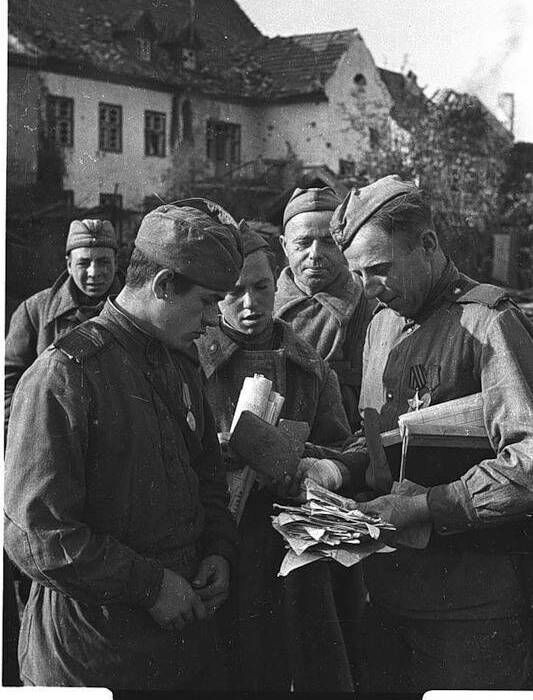 Полевая почта: почему письма времён ВОВ высылались без конвертов