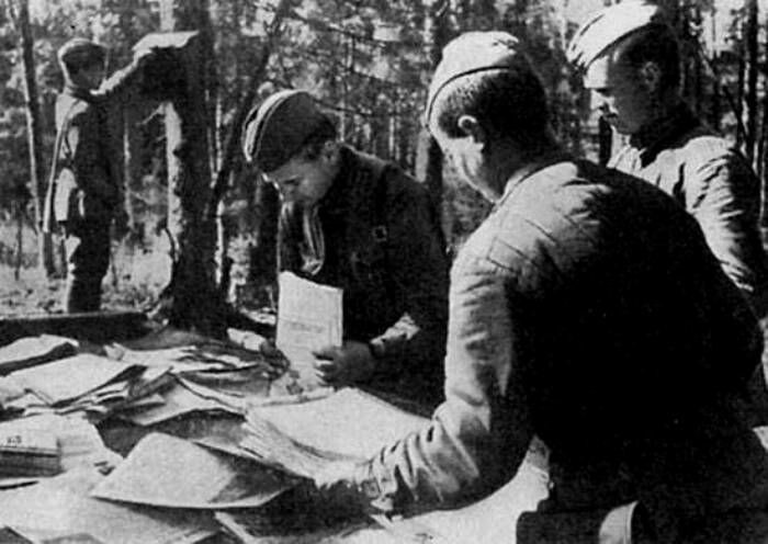 Полевая почта: почему письма времён ВОВ высылались без конвертов