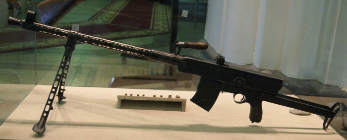 В честь 100-летия Калашникова: ТОП-5 ярких разработок оружейника