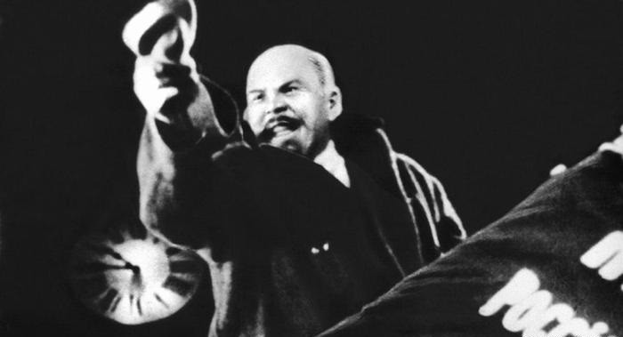 Первым Ленина в кино сыграл обычный рабочий, всю жизнь эксплуатировавший внешнее сходство с вождём