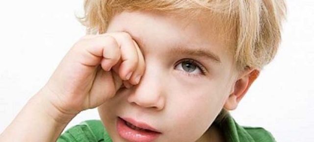 Синяки под глазами у ребенка: 12 возможных причин, методы лечения и профилактики