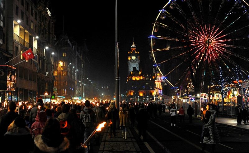 Новогодние каникулы 2020 в Европе: как не потратить все сбережения на путешествие