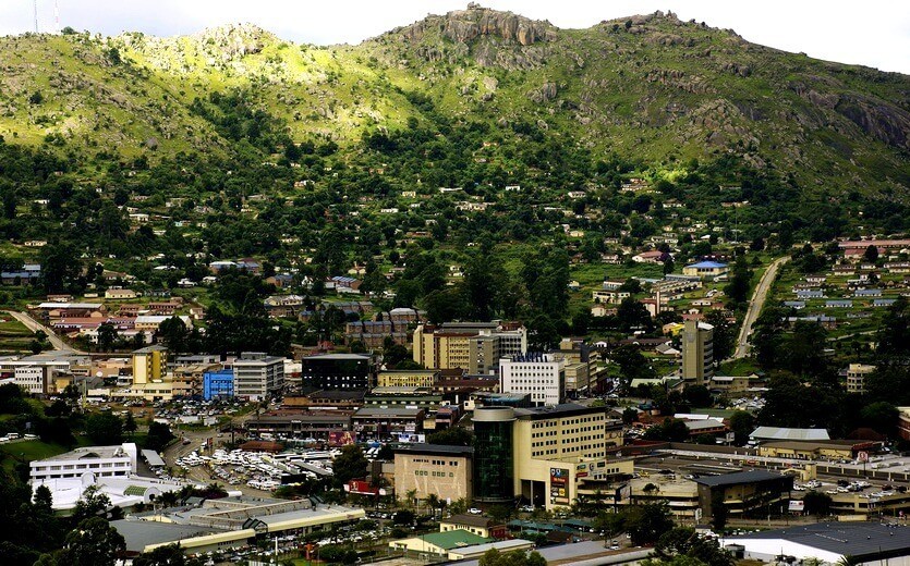 Страны, которые последними изменили свои названия