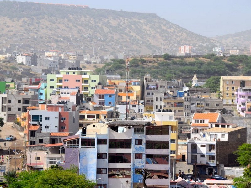 Страны, которые последними изменили свои названия