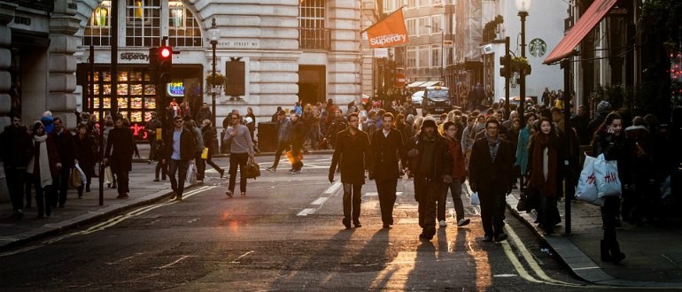 Встать на биржу труда в Москве в 2019 году могут все граждане, имеющие местную прописку