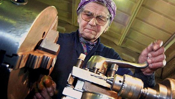 Индексация пенсии с 1 января 2020 года коснется только неработающих пенсионеров