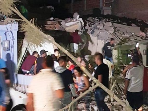 В Колумбии под окнами отдела полиции взорвали заминированный грузовик