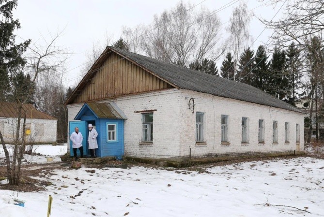 Почему в России массово закрывают больницы?