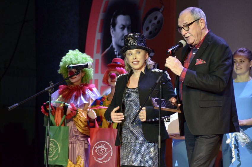 «Улыбнись, Россия» 2019 в Туле: программа выступлений выдающихся кинокритиков и интересных мероприятий