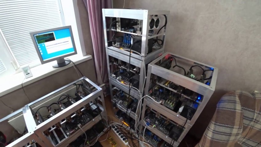 Жильцы дома в Красноярске получили счет за электроэнергию в несколько миллионов рублей