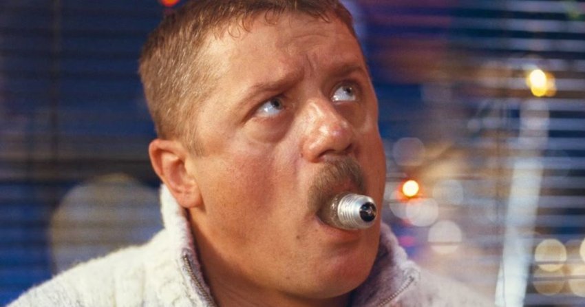 Легенды времен СССР вспоминаются теперь со смехом и недоумением