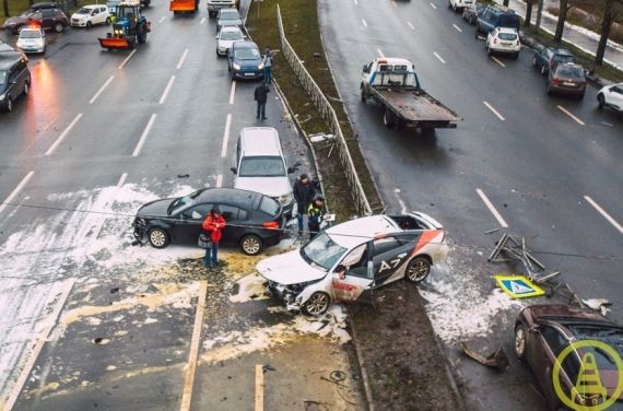 Взяла на тест-драйв новый Audi и разбила 12 машин