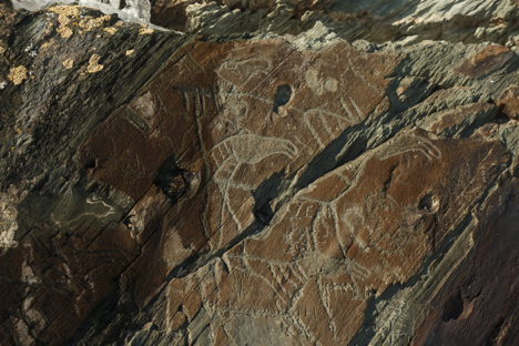 Сквозь века и пространства: наскальное искусство России