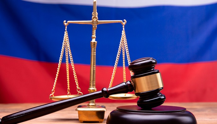 Конституционная реформа как итог поражения в холодной войне