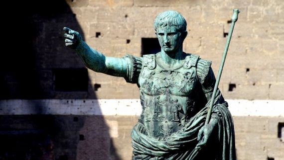 Математик объяснил, что общего у римских императоров и гаджетов