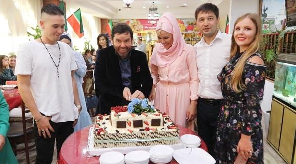 Татарские встречи на берегу Персидского Залива: «Праздник, который всегда с тобой»