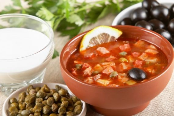 Названы продукты, которые необходимы организму после новогодних застолий