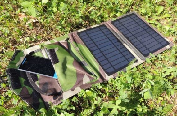 В войска начали поступать портативные солнечные зарядные устройства