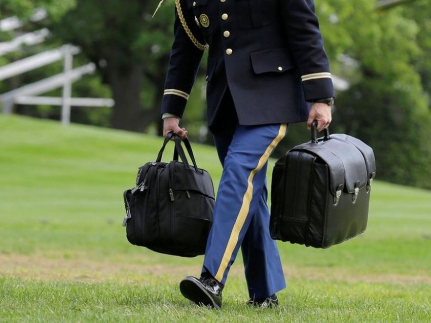 Рассекречен «ядерный чемоданчик» президента