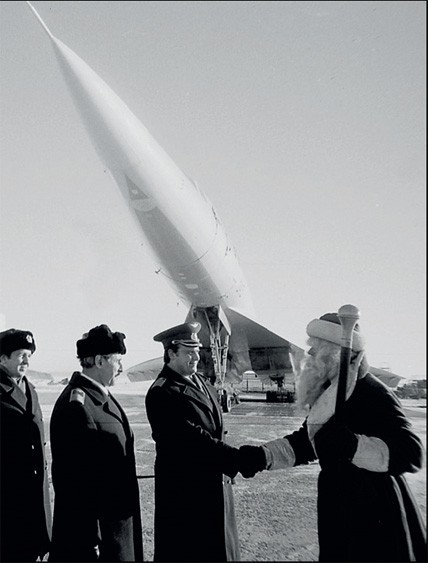 К Новому Году в СССР готовились еще летом. Фотоподборка