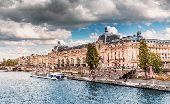 10 виртуальных туров по музеям мира — от Эрмитажа до Лувра