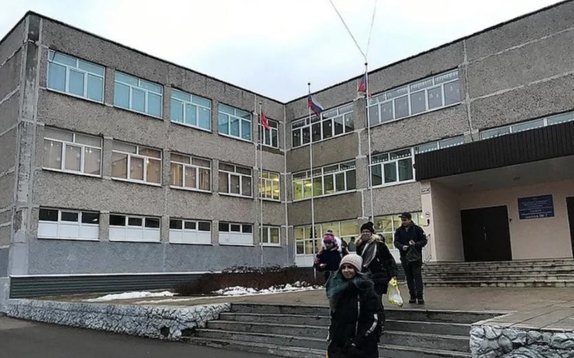 «Ну наш Миша дает!»: Школьные учителя Мишустина в шоке от того, куда забрался их ученик «Ну наш Миша дает!»: Школьные учителя Мишустина в шоке от того, куда забрался их ученик