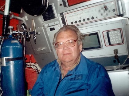 Царское золото лежит на дне Байкала, и власти об этом знают Царское золото лежит на дне Байкала, и власти об этом знают