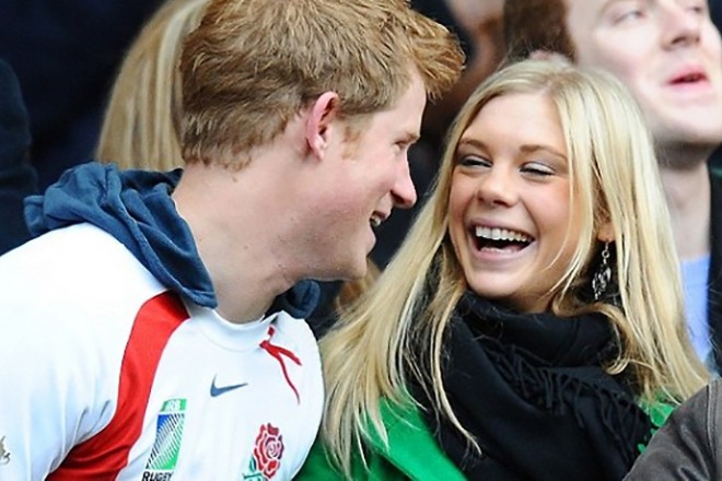 Пока Меган Маркл с ребенком находится в Канаде, принц Гарри встретился со своей бывшей возлюбленной