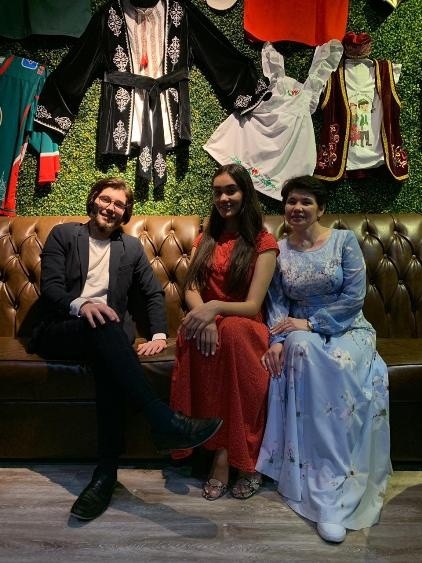 Татарские встречи на берегу Персидского залива: Чулпан Кашанова