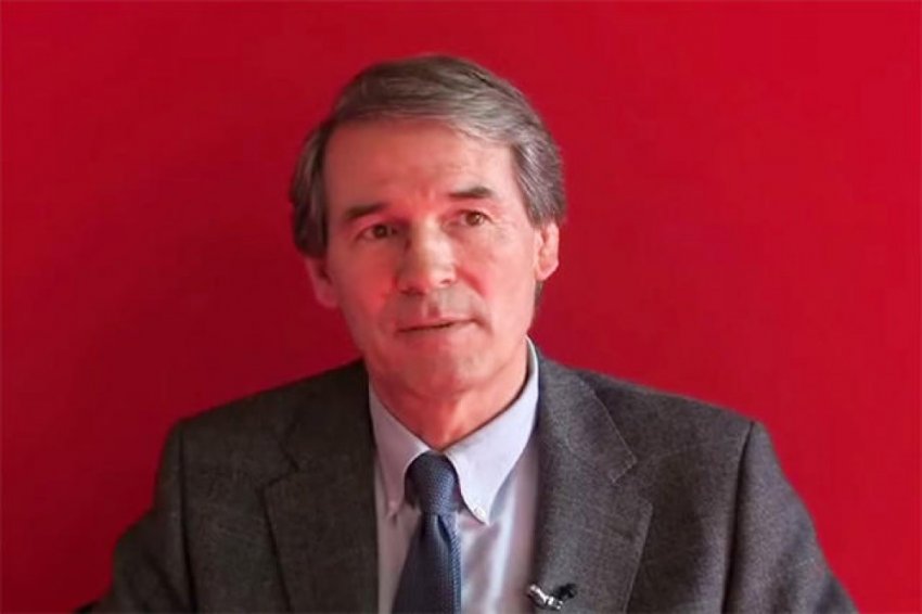 Нейрохирург, который взломал свой мозг и сделал себя киборгом