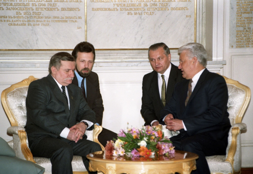 «Святые и лихие девяностые». Фотохронология. Часть 3. 1992