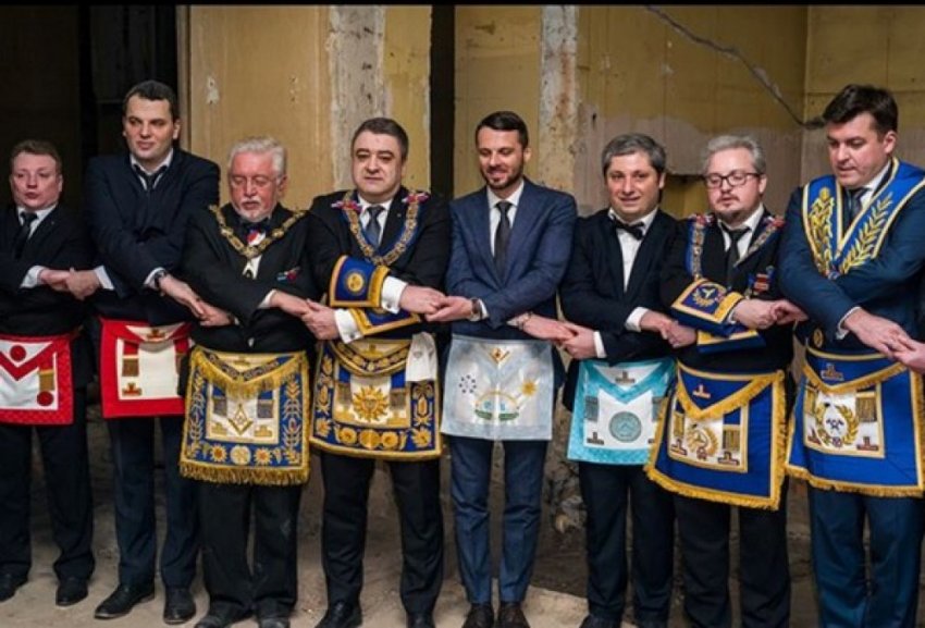 Насколько вольны каменщики? История масонства в России