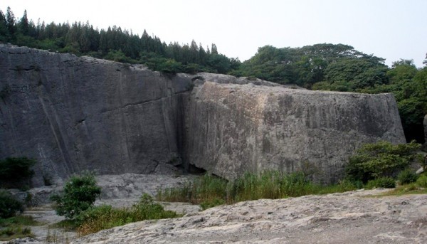 Яншаньские мегалитические сооружения