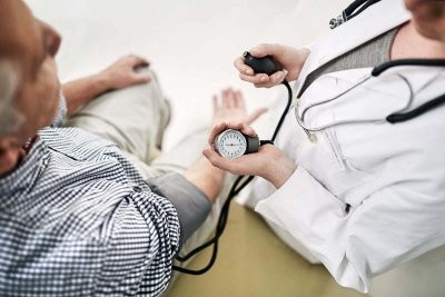 Медики назвали естественные продукты, которые помогают в борьбе с гипертонией